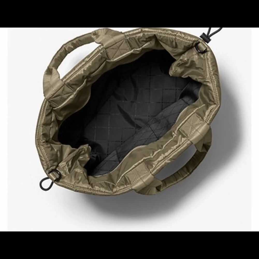 Michael Kors Rae quilted tote bag army graphic - Picture 3 of 11